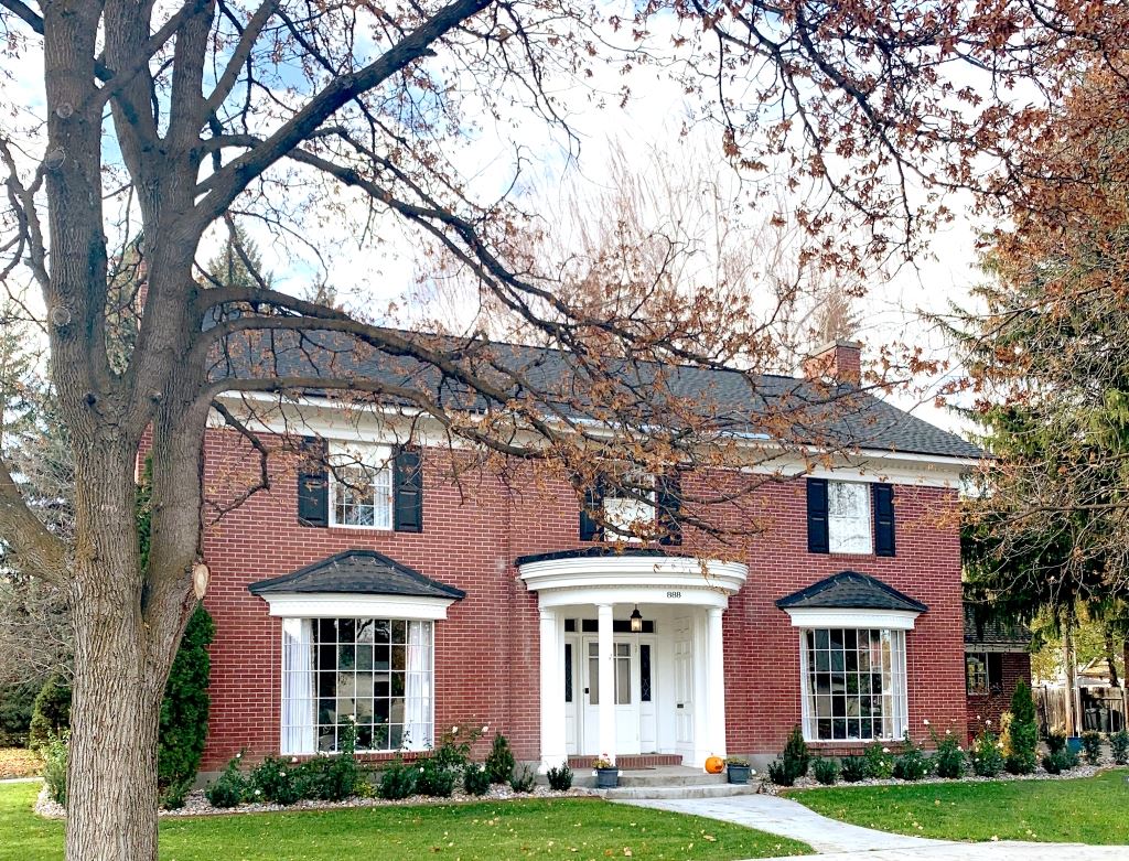Vintage Christmas Home Tour Idaho Falls 2022 Historic Homes For The Holidays | Idahofallsmagazine.com Vintage Christmas Home Tour Idaho Falls 2022 Historic Homes For The Holidays | Idahofallsmagazine.com