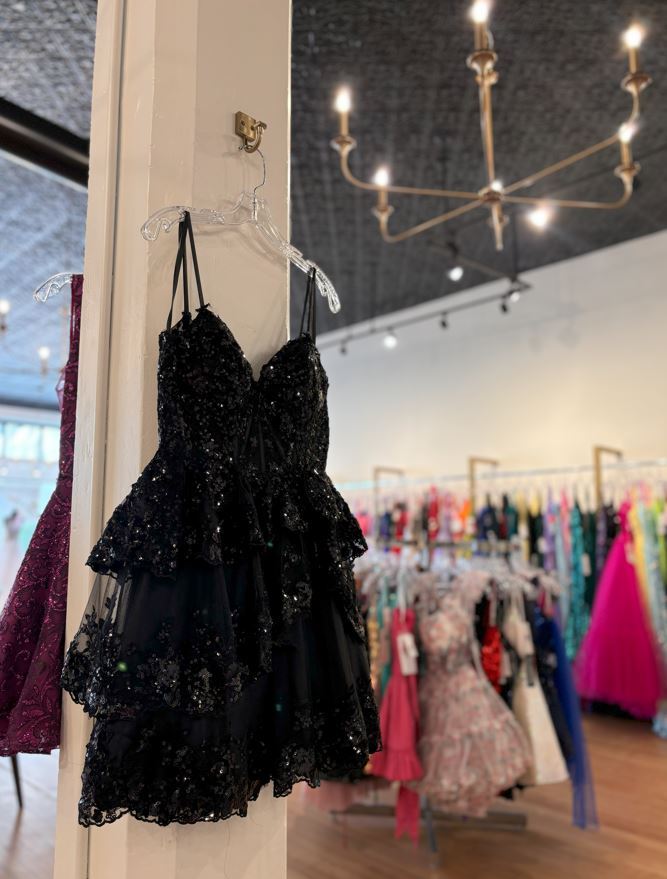 Downtown dress boutiques deals
